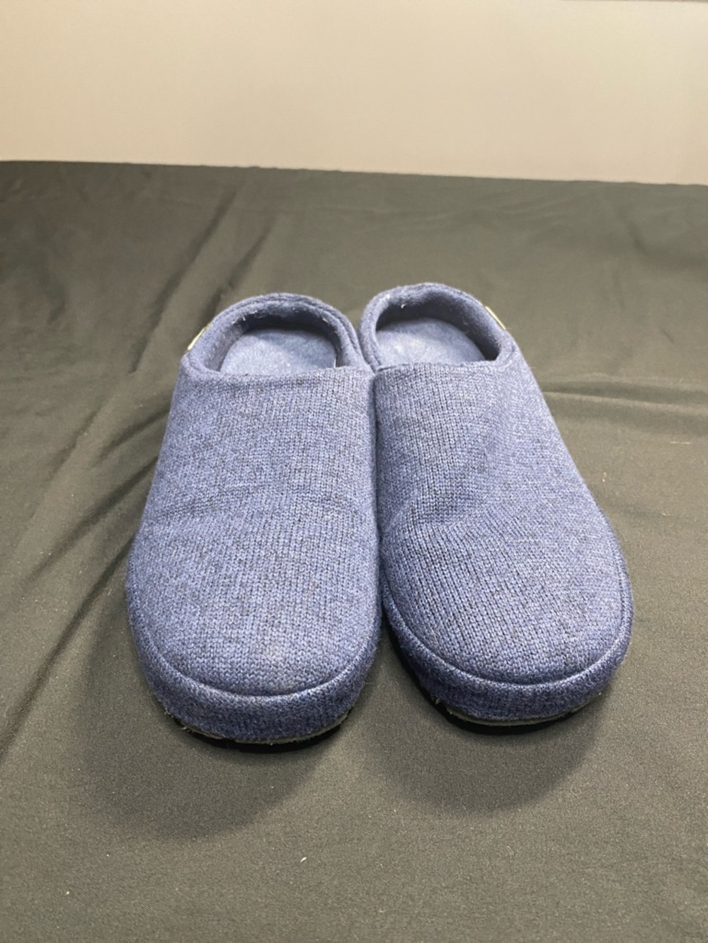 L.L. Bean Women's Sweater Fleece Slipper Scuff - size 7